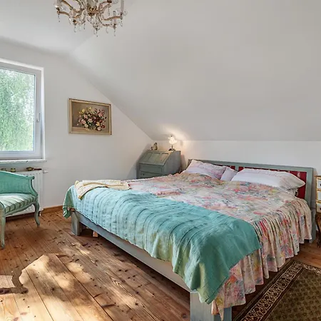 Marta Villa Trzebinia (Chrzanow)