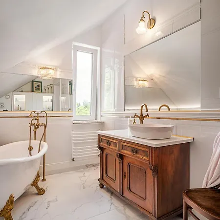 Villa Marta Trzebinia (Chrzanow)